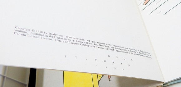 Inside Outside Upside Down Berenstain Bears 1968 Hardcover First Edition - Picture 7 of 12